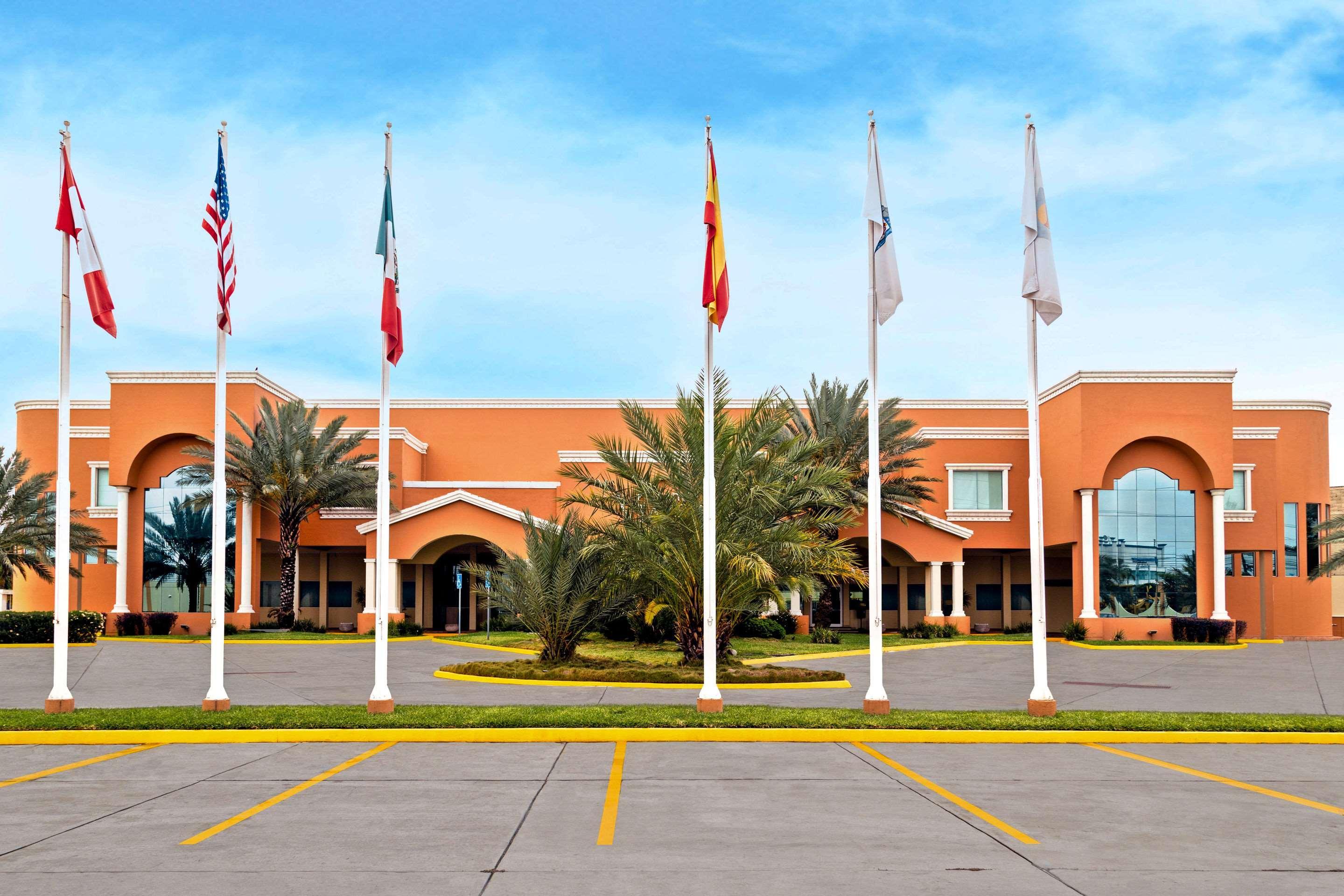 蒙特雷北康福特因酒店 San Nicolás de los Garzas 外观 照片